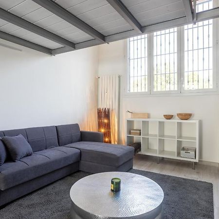 Navigli-Duomo Exclusive Design Loft Su Due Piani Con Wifi Milão Exterior foto