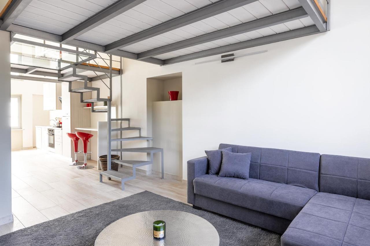 Navigli-Duomo Exclusive Design Loft Su Due Piani Con Wifi Milão Exterior foto