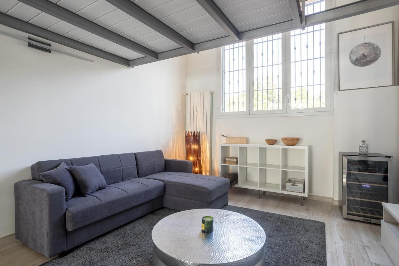 Navigli-Duomo Exclusive Design Loft Su Due Piani Con Wifi Milão Exterior foto
