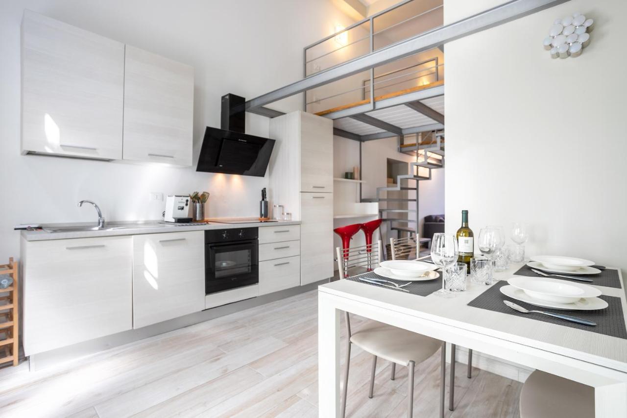 Navigli-Duomo Exclusive Design Loft Su Due Piani Con Wifi Milão Exterior foto